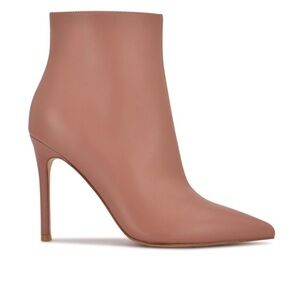 NWB NINE WEST DARK NATURAL FARRAH LEATHER HEELS BOOTS 7 M
